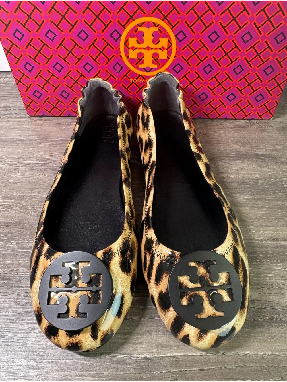 Tory Burch Patent Leather Leopard Print Travel Ballet Flats Sz 9 RARE $258